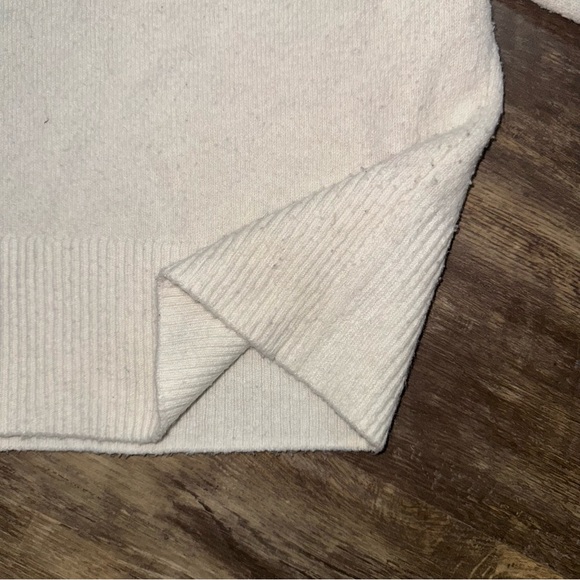 CeCe White Puff Sleeve Crewneck Sweater - Picture 7 of 9